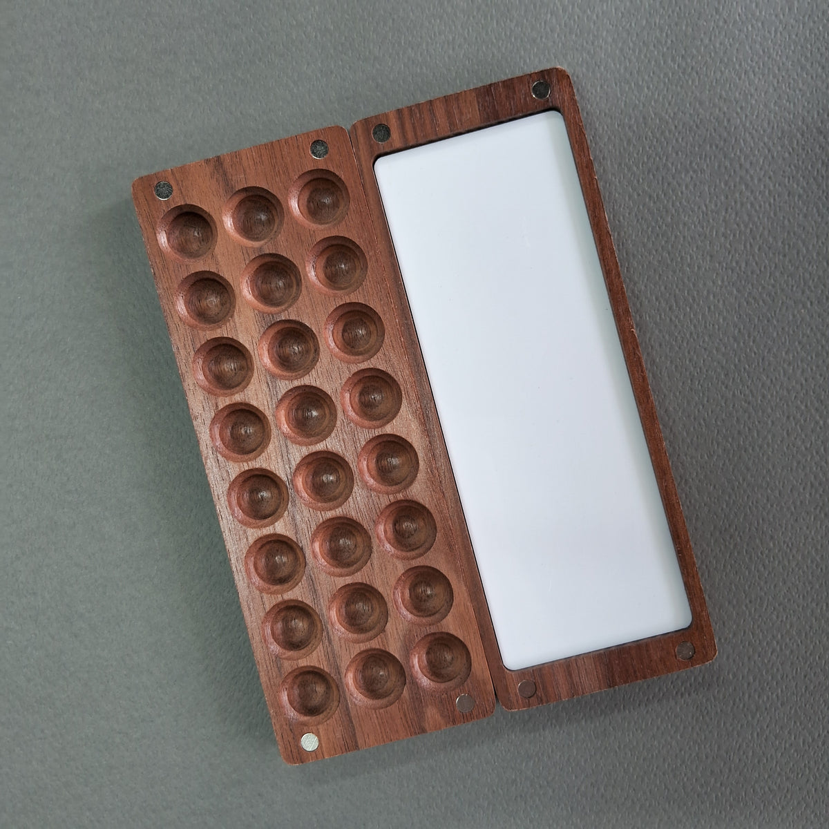 Wooden Travel Mini Palette 24 Wells
